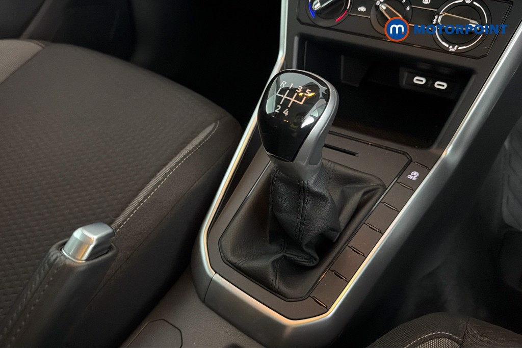 Volkswagen Polo Life Manual Petrol Hatchback - Stock Number (1638258) - 15th supplementary image