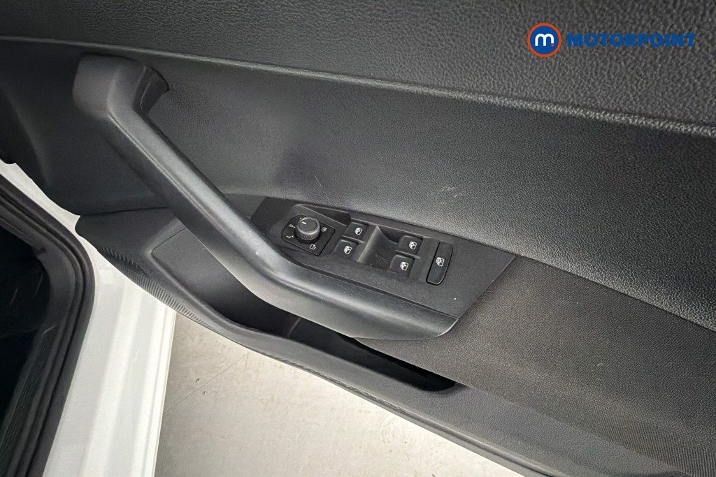 Volkswagen Polo Life Manual Petrol Hatchback - Stock Number (1638258) - 20th supplementary image