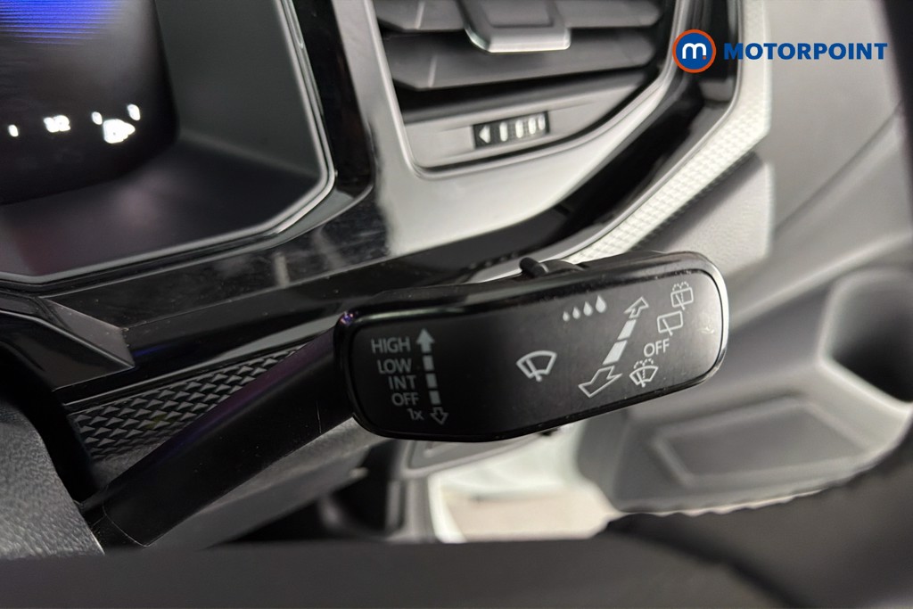 Volkswagen Polo Life Manual Petrol Hatchback - Stock Number (1638259) - 7th supplementary image