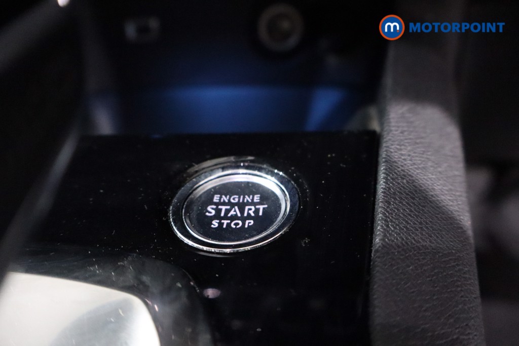 Peugeot 3008 Allure Premium Automatic Petrol SUV - Stock Number (1639121) - 19th supplementary image
