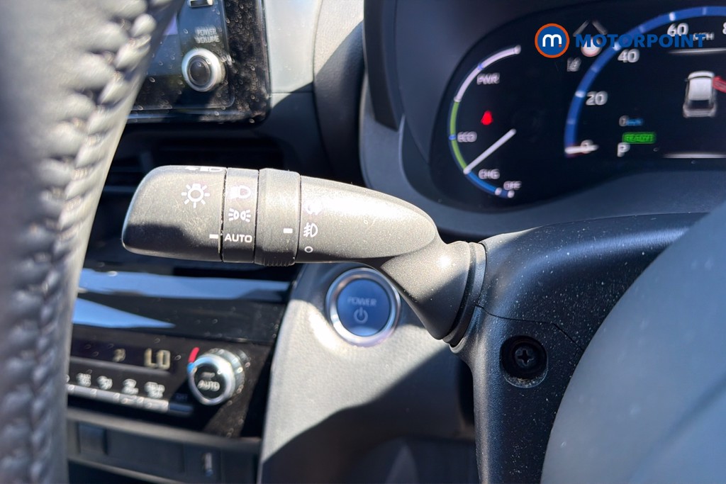 Toyota Yaris Cross Design Automatic Petrol-Electric Hybrid Estate - Stock Number (1639159) - 6th supplementary image