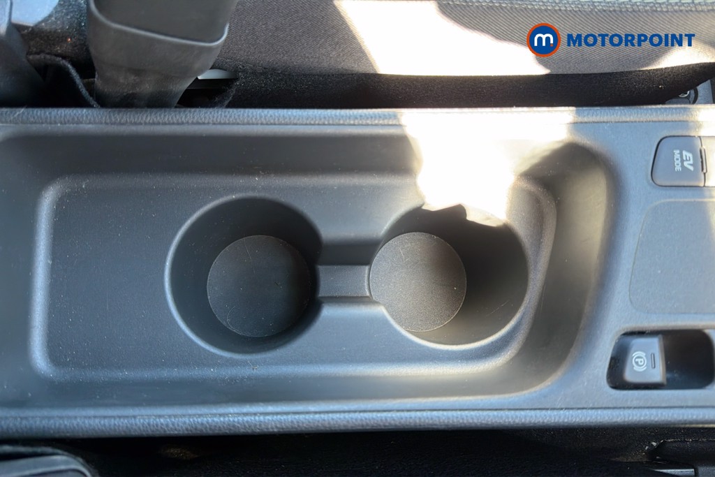 Toyota Yaris Cross Design Automatic Petrol-Electric Hybrid Estate - Stock Number (1639159) - 16th supplementary image