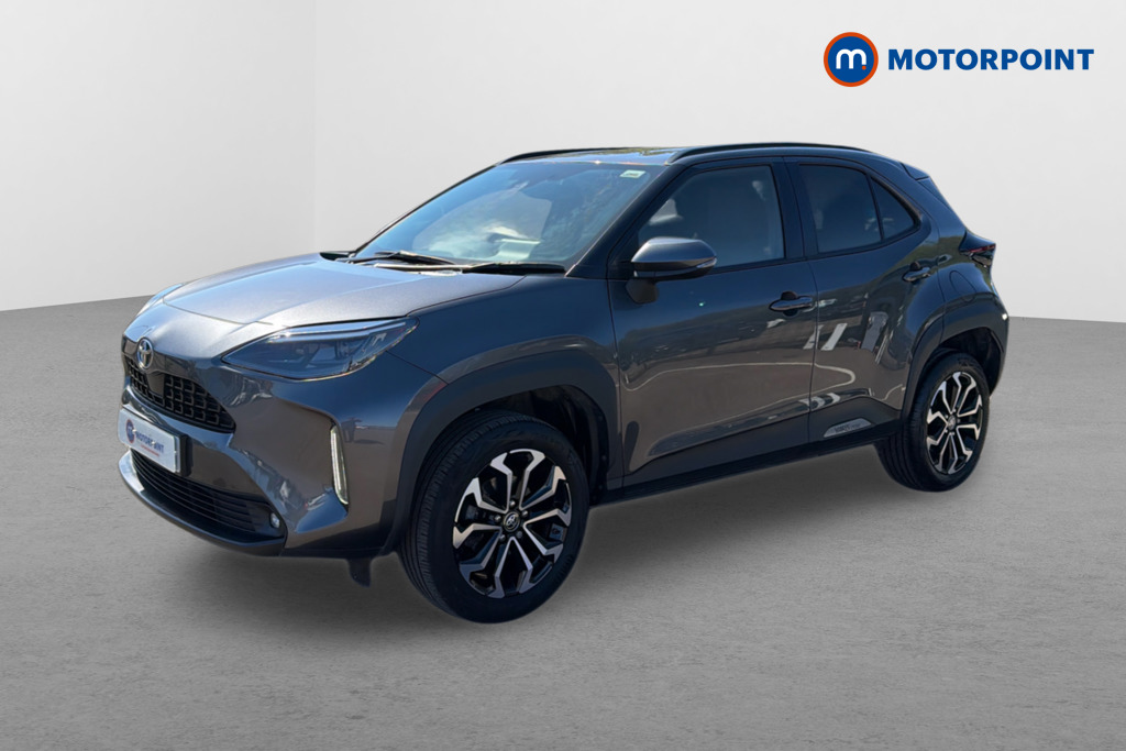 Toyota Yaris Cross Design Automatic Petrol-Electric Hybrid Estate - Stock Number (1639159) - Passenger side front corner