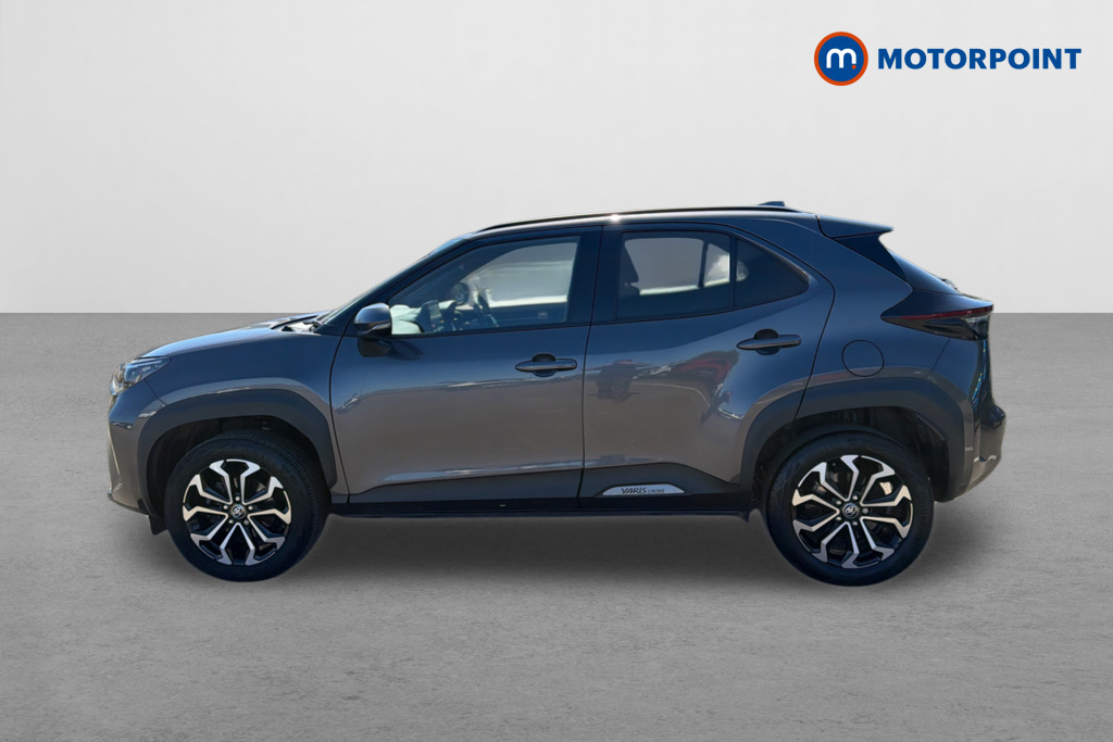 Toyota Yaris Cross Design Automatic Petrol-Electric Hybrid Estate - Stock Number (1639159) - Passenger side
