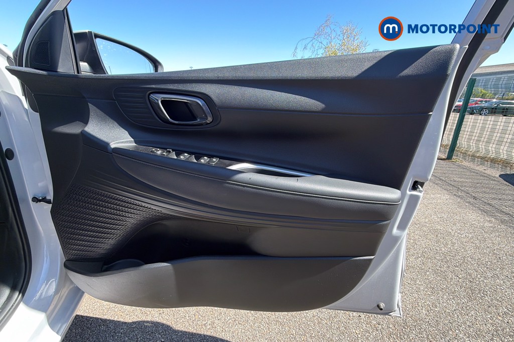 Hyundai I20 Premium Automatic Petrol Hatchback - Stock Number (1639526) - 19th supplementary image