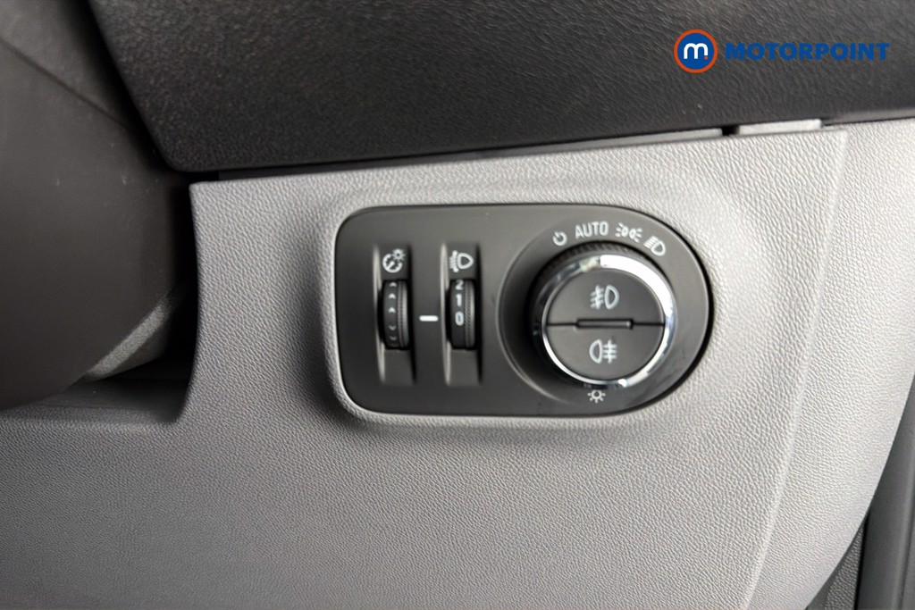Vauxhall Corsa SE Automatic Petrol Hatchback - Stock Number (1639540) - 18th supplementary image