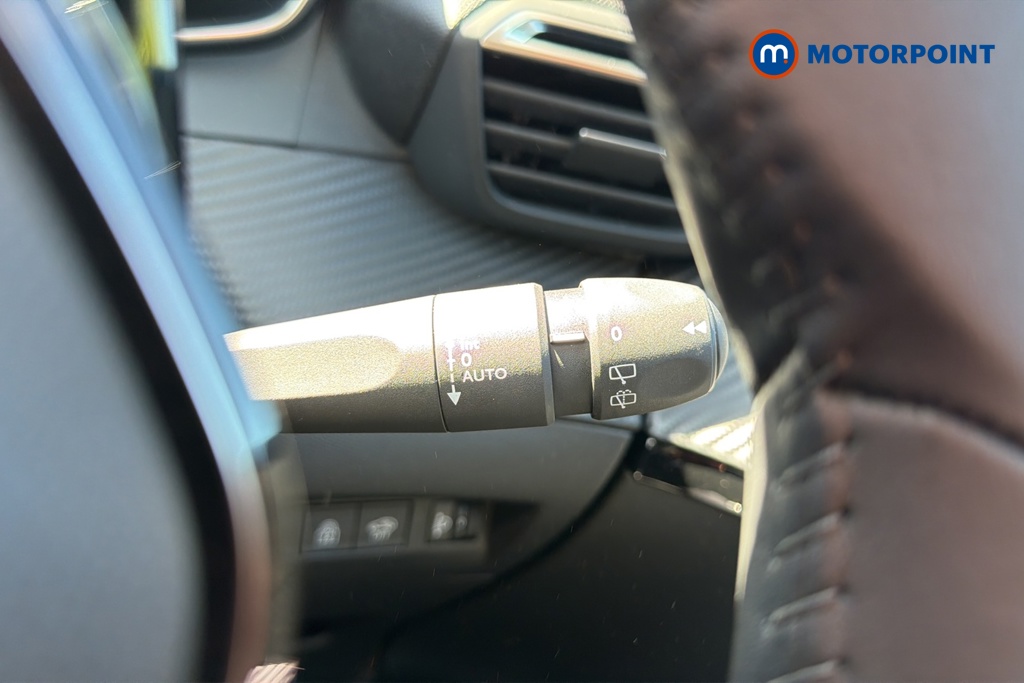 Peugeot 208 Allure Manual Petrol Hatchback - Stock Number (1640005) - 6th supplementary image