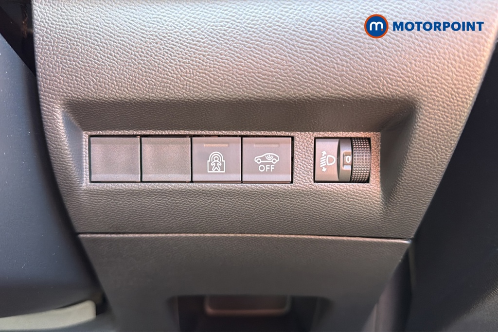 Peugeot 208 Allure Manual Petrol Hatchback - Stock Number (1640005) - 11th supplementary image