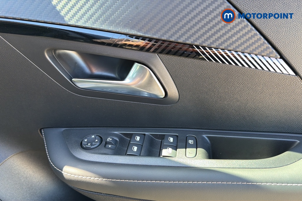 Peugeot 208 Allure Manual Petrol Hatchback - Stock Number (1640005) - 19th supplementary image