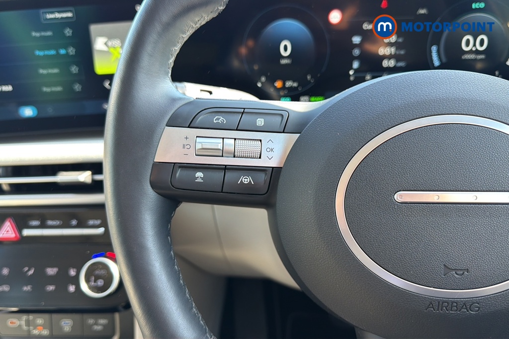 Hyundai Tucson Ultimate Automatic Petrol-Electric Hybrid SUV - Stock Number (1640099) - 4th supplementary image