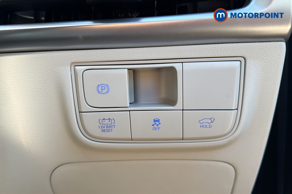 Hyundai Tucson Ultimate Automatic Petrol-Electric Hybrid SUV - Stock Number (1640099) - 11th supplementary image