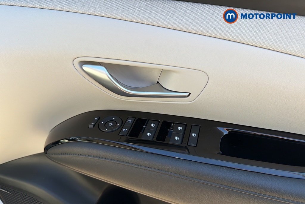 Hyundai Tucson Ultimate Automatic Petrol-Electric Hybrid SUV - Stock Number (1640099) - 19th supplementary image