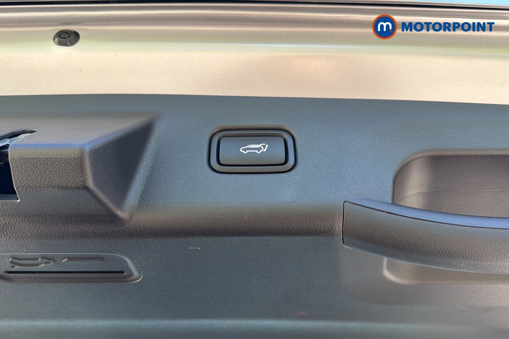 Hyundai Tucson Ultimate Automatic Petrol-Electric Hybrid SUV - Stock Number (1640099) - 35th supplementary image