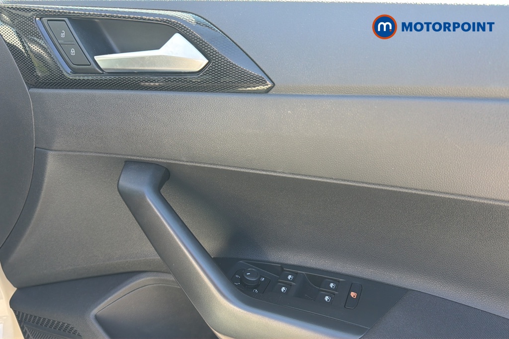 Volkswagen Polo Match Manual Petrol Hatchback - Stock Number (1640124) - 19th supplementary image