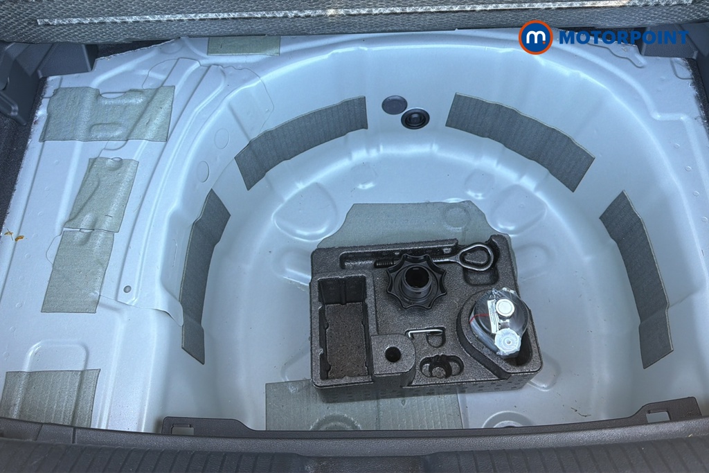 Volkswagen Polo Match Manual Petrol Hatchback - Stock Number (1640124) - 33rd supplementary image