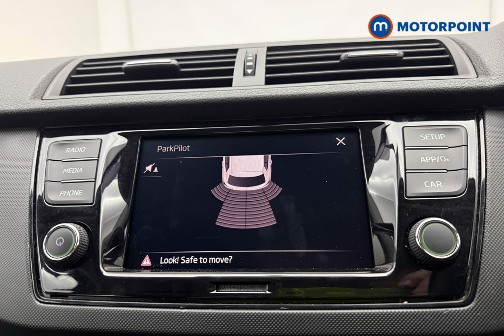 Skoda Fabia Colour Edition Manual Petrol Hatchback - Stock Number (1600248) - 3rd supplementary image