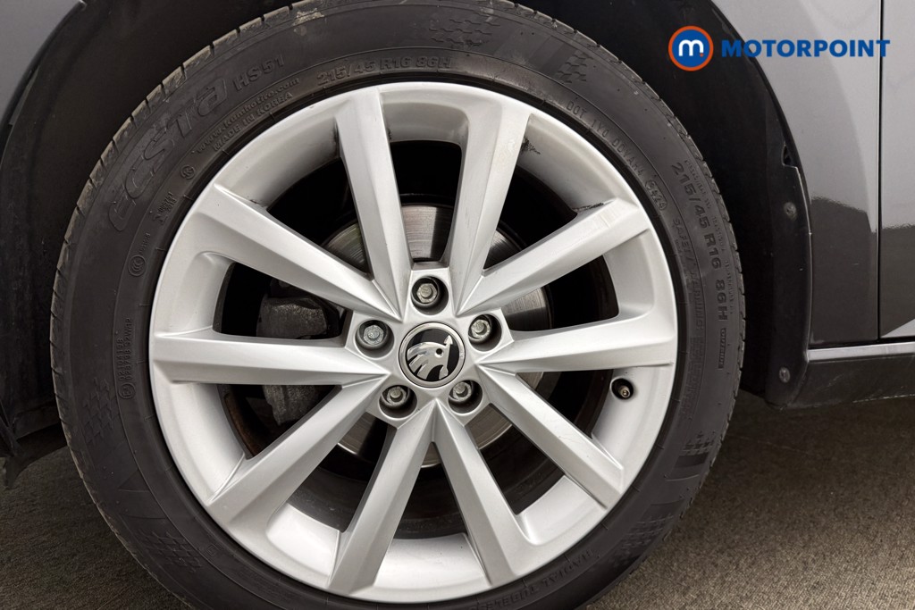 Skoda Fabia Colour Edition Manual Petrol Hatchback - Stock Number (1600248) - 11th supplementary image