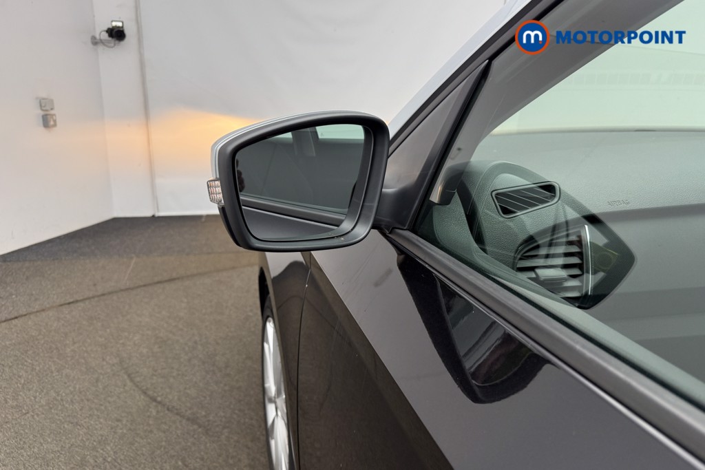 Skoda Fabia Colour Edition Manual Petrol Hatchback - Stock Number (1600248) - 27th supplementary image