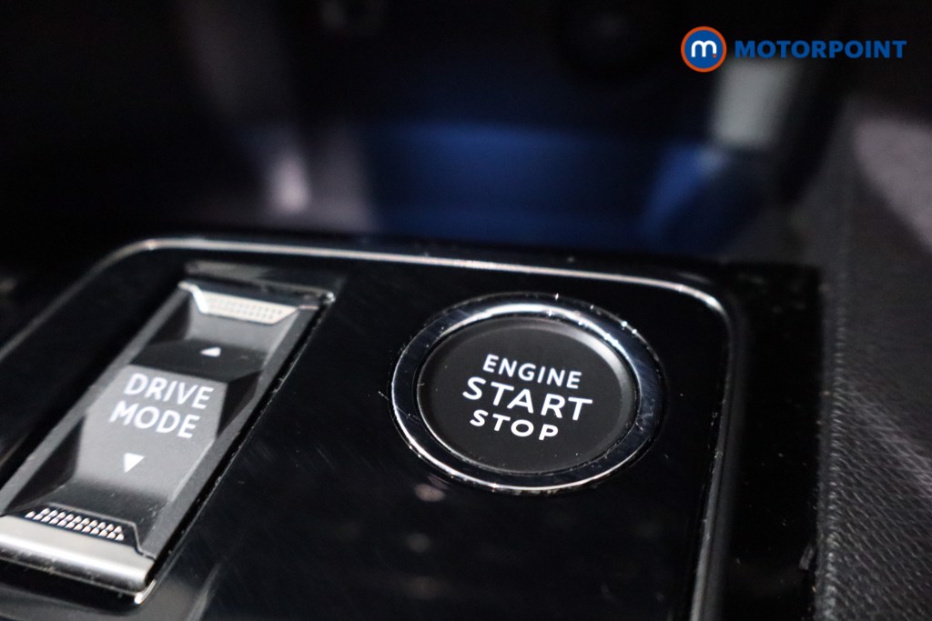Peugeot 3008 Allure Automatic Petrol Plug-In Hybrid SUV - Stock Number (1610618) - 20th supplementary image