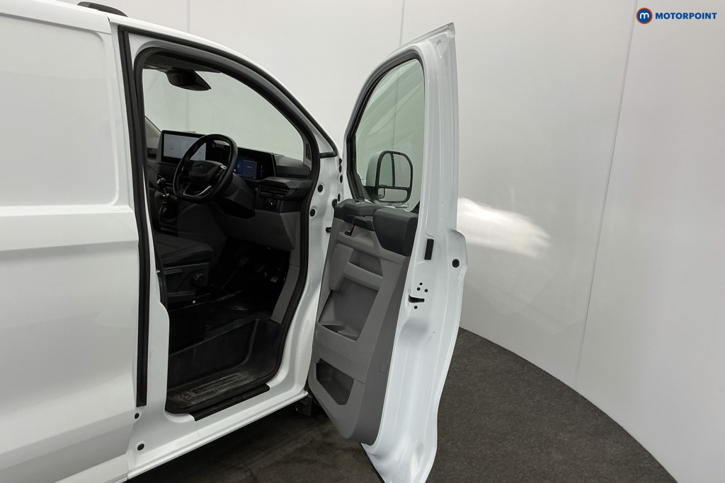 Ford Transit Custom Limited Manual Diesel Panel Van - Stock Number (1614059) - 13th supplementary image