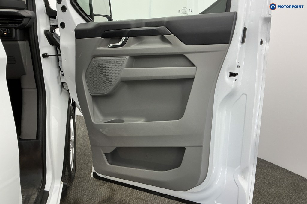 Ford Transit Custom Limited Manual Diesel Panel Van - Stock Number (1614059) - 32nd supplementary image