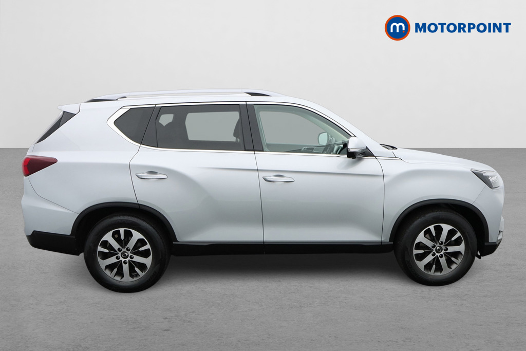 Ssangyong Rexton Ultimate Automatic Diesel SUV - Stock Number (1616430) - Drivers side
