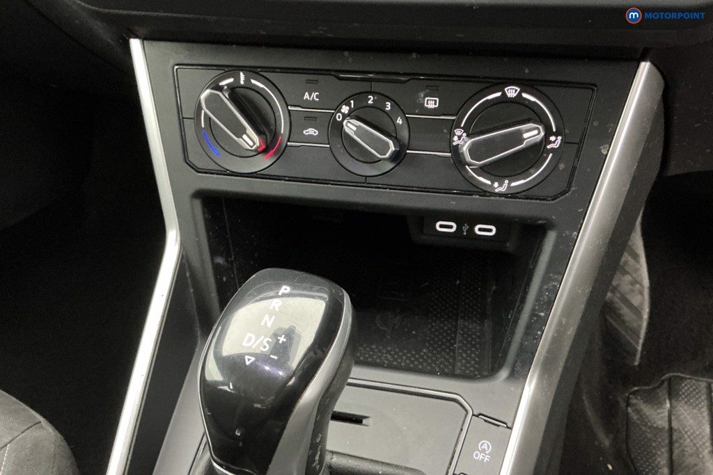 Volkswagen Taigo Life Automatic Petrol SUV - Stock Number (1618146) - 17th supplementary image