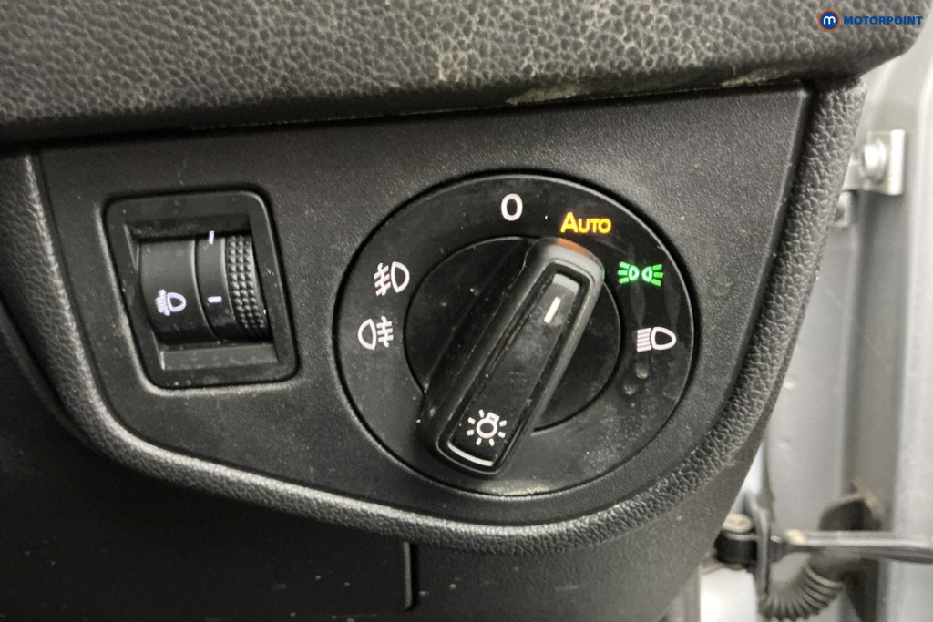 Volkswagen Taigo Life Automatic Petrol SUV - Stock Number (1618146) - 23rd supplementary image