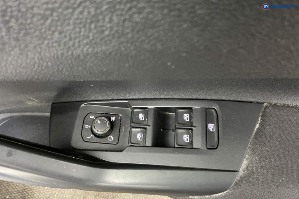 Volkswagen Taigo Life Automatic Petrol SUV - Stock Number (1618146) - 25th supplementary image