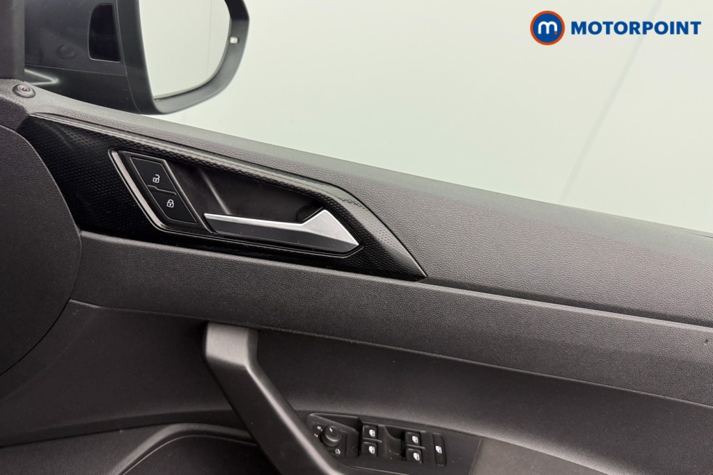 Volkswagen Taigo Life Manual Petrol SUV - Stock Number (1618562) - 9th supplementary image