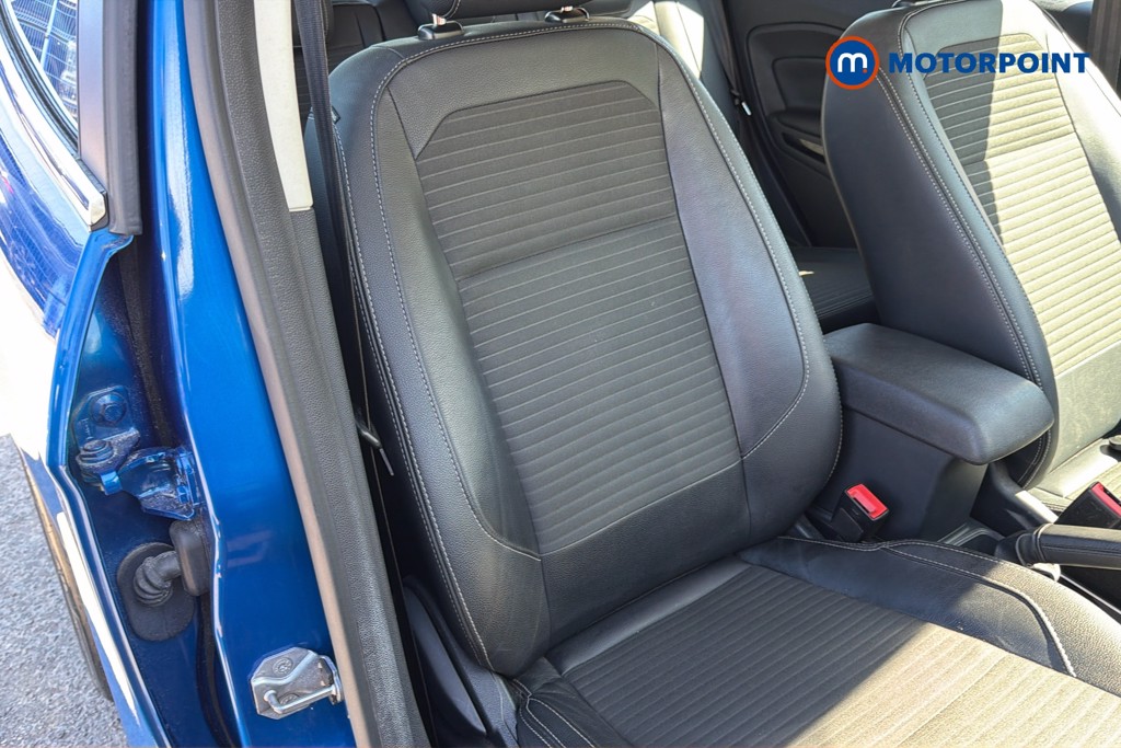Ford Ecosport Titanium Manual Petrol SUV - Stock Number (1619557) - 22nd supplementary image