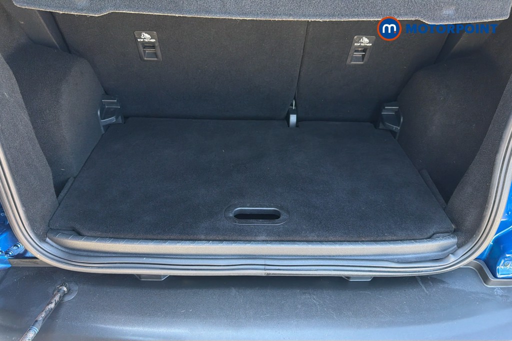 Ford Ecosport Titanium Manual Petrol SUV - Stock Number (1619557) - 33rd supplementary image