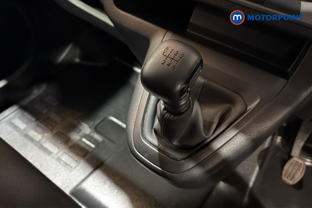Peugeot Expert Professional Manual Diesel Panel Van - Stock Number (1620012) - 15th supplementary image