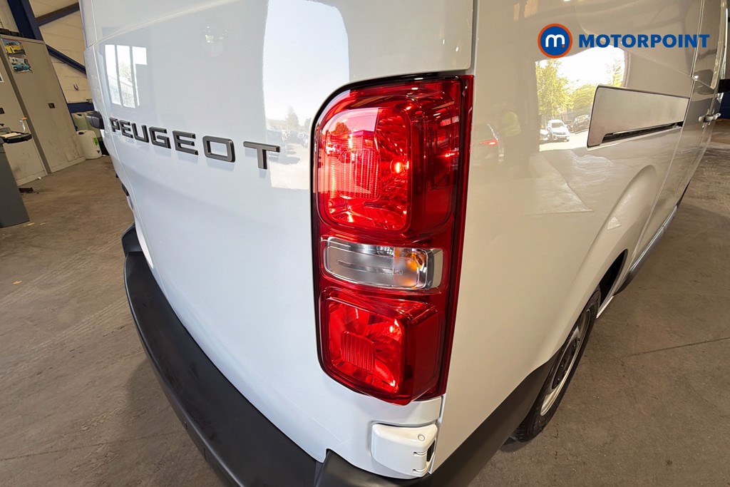 Peugeot Expert Professional Manual Diesel Panel Van - Stock Number (1620012) - 38th supplementary image
