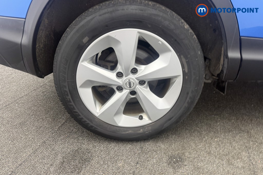 Nissan Qashqai Acenta Premium Manual Petrol SUV - Stock Number (1622265) - 8th supplementary image