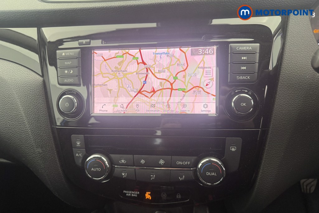 Nissan Qashqai Acenta Premium Manual Petrol SUV - Stock Number (1622265) - 18th supplementary image