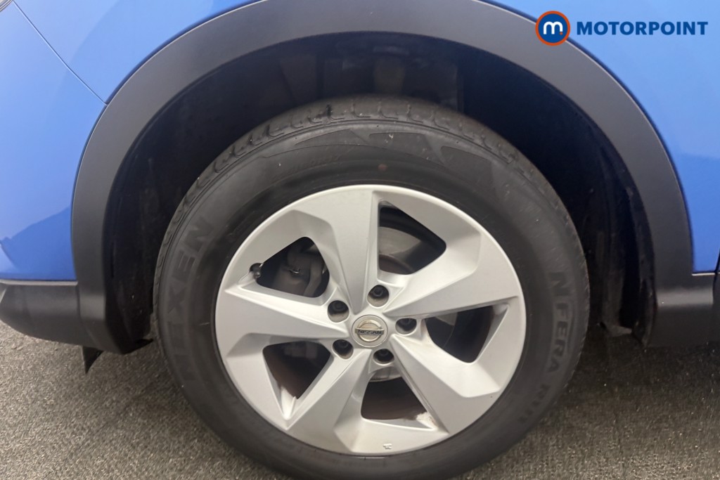 Nissan Qashqai Acenta Premium Manual Petrol SUV - Stock Number (1622265) - 26th supplementary image