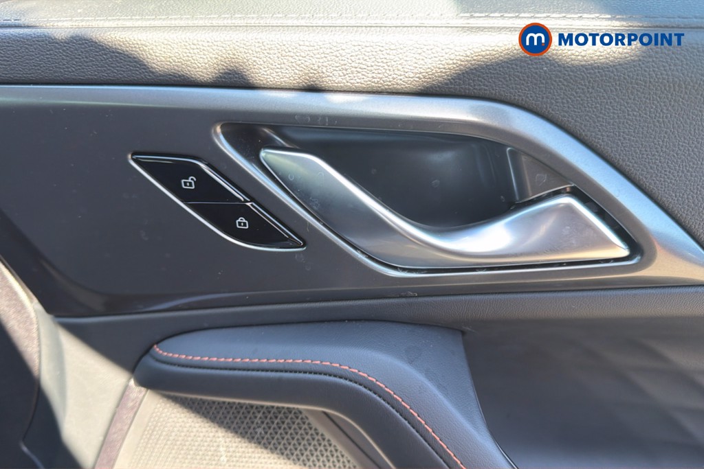 Mg Motor Uk HS SE Automatic Petrol-Electric Hybrid SUV - Stock Number (1623044) - 42nd supplementary image