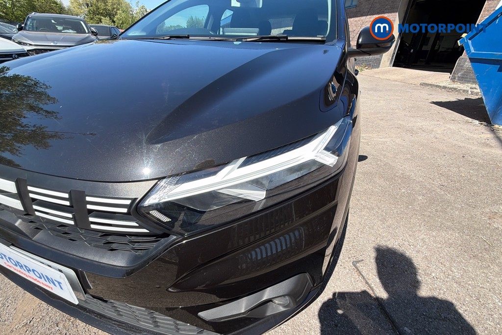 Dacia Sandero Expression Manual Petrol Hatchback - Stock Number (1625408) - 44th supplementary image