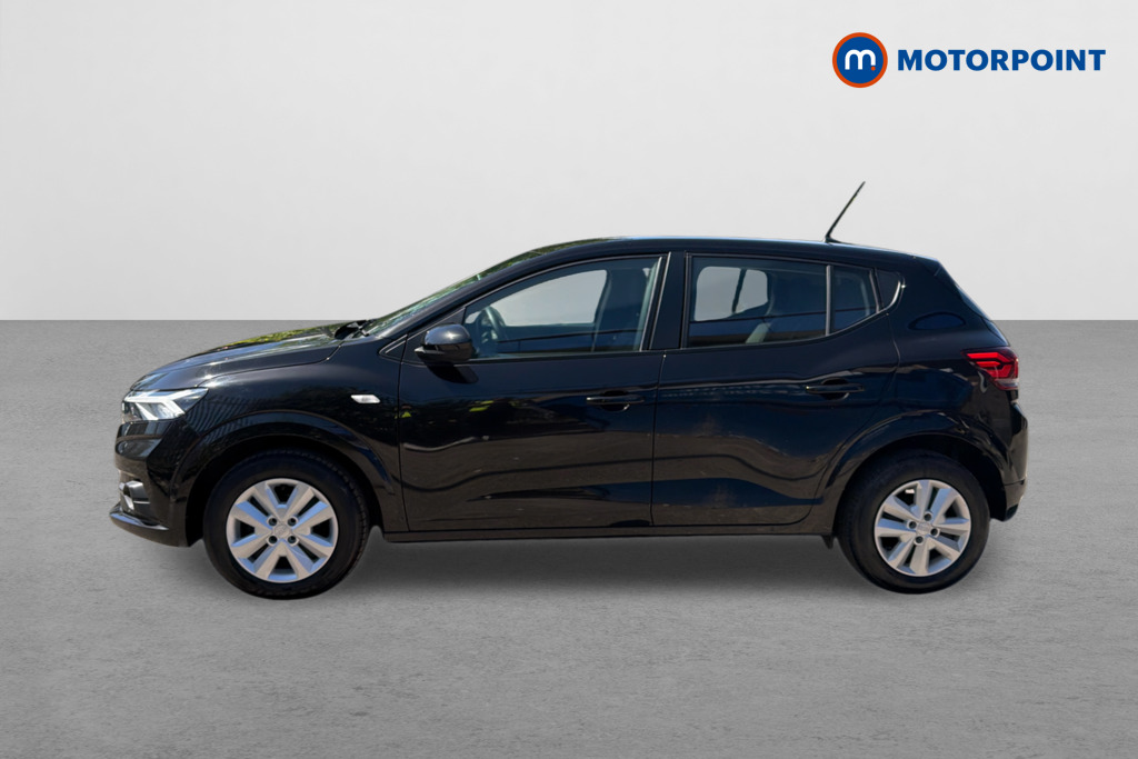 Dacia Sandero Expression Manual Petrol Hatchback - Stock Number (1625408) - Passenger side