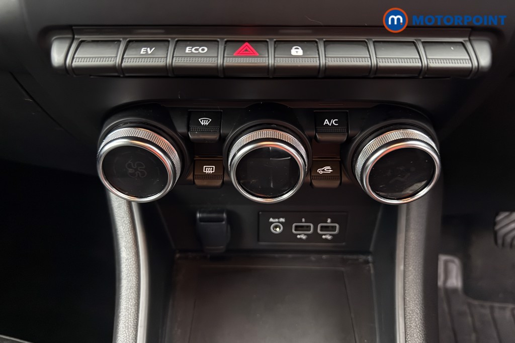 Renault Captur Evolution Automatic Petrol-Electric Hybrid SUV - Stock Number (1625844) - 10th supplementary image