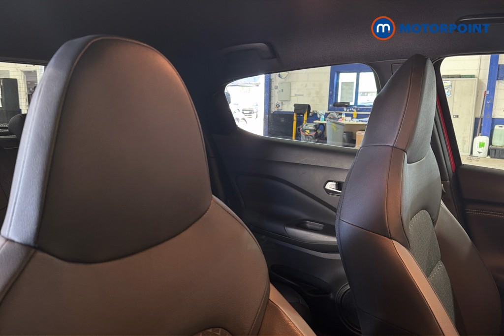 Nissan Juke N-Connecta Automatic Petrol SUV - Stock Number (1626323) - 23rd supplementary image