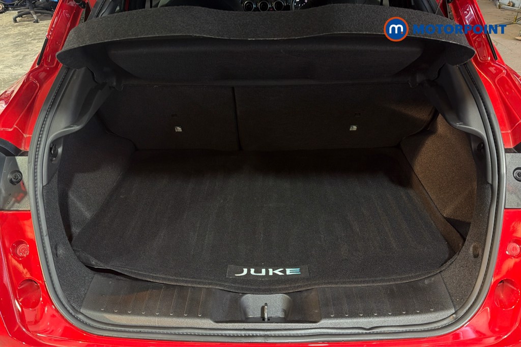Nissan Juke N-Connecta Automatic Petrol SUV - Stock Number (1626323) - 33rd supplementary image
