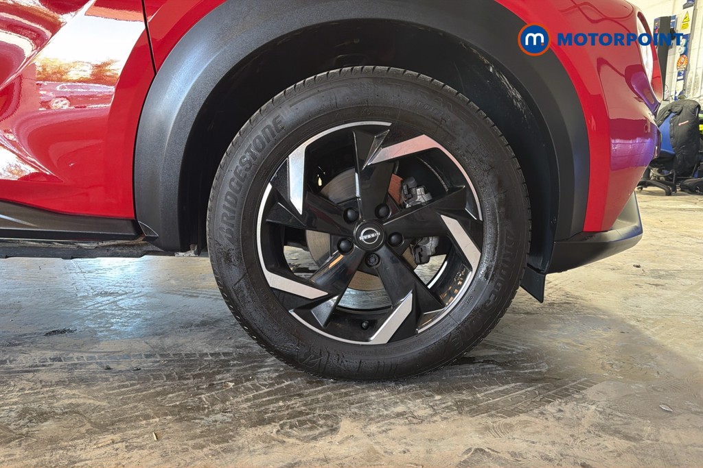 Nissan Juke N-Connecta Automatic Petrol SUV - Stock Number (1626323) - 50th supplementary image