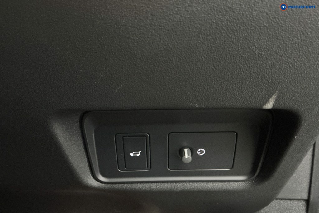 Jaguar E-Pace R-Dynamic Black Automatic Diesel SUV - Stock Number (1627035) - 26th supplementary image