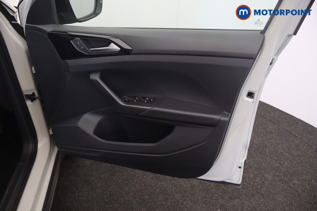 Volkswagen T-Cross Black Edition Automatic Petrol SUV - Stock Number (1628421) - 15th supplementary image