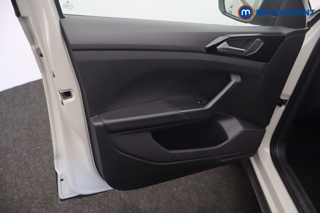 Volkswagen T-Cross Black Edition Automatic Petrol SUV - Stock Number (1628421) - 28th supplementary image