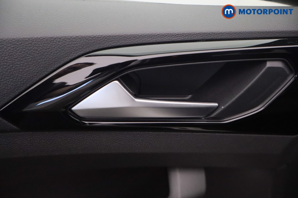Volkswagen T-Cross Black Edition Automatic Petrol SUV - Stock Number (1628421) - 29th supplementary image