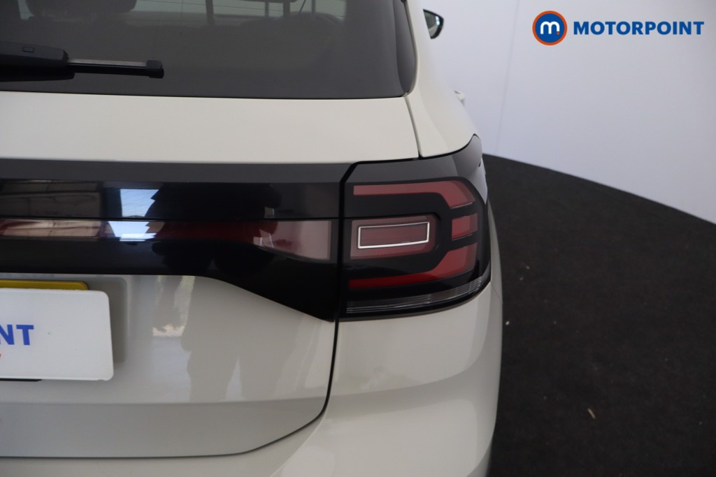 Volkswagen T-Cross Black Edition Automatic Petrol SUV - Stock Number (1628421) - 40th supplementary image