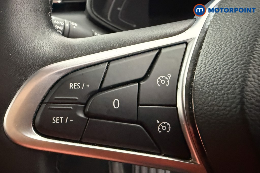 Renault Clio Evolution Manual Petrol Hatchback - Stock Number (1628444) - 3rd supplementary image
